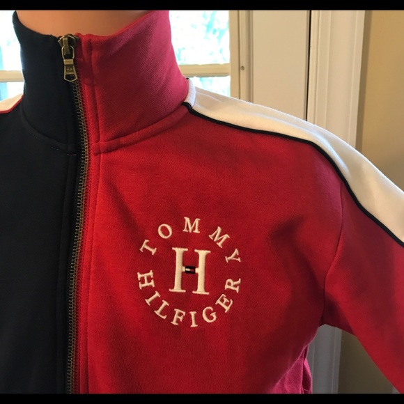 Gorgeous TOMMY HILFIGER Archive Zip-Up Jacket - Picture 5 of 8